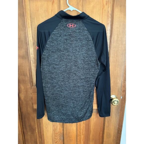 Women's Size Small Under Armour Loose fit pullover Long Sleeve - Picture 2 of 3